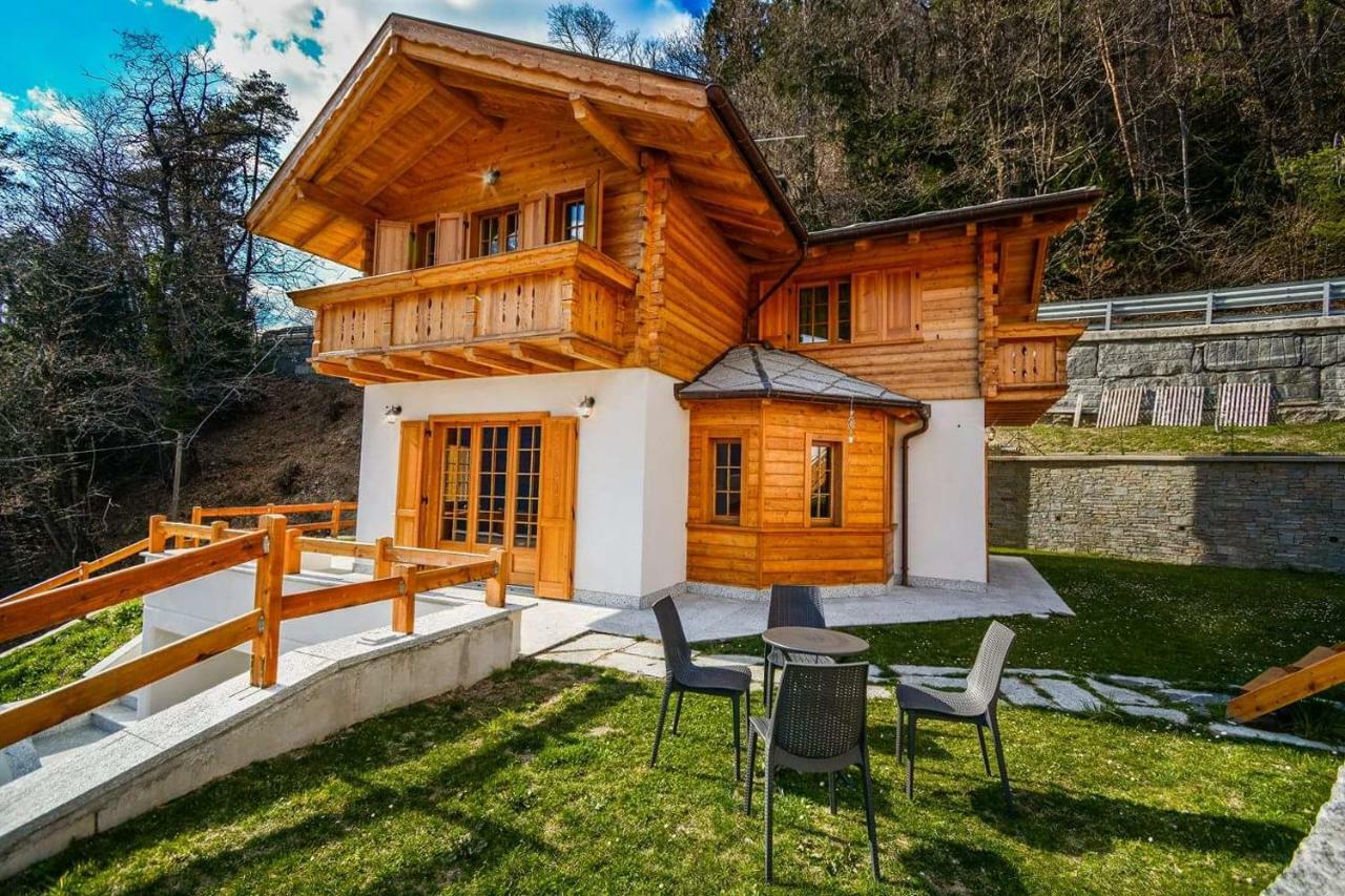 B&B Chalet Il Picchio Varzo Exterior photo